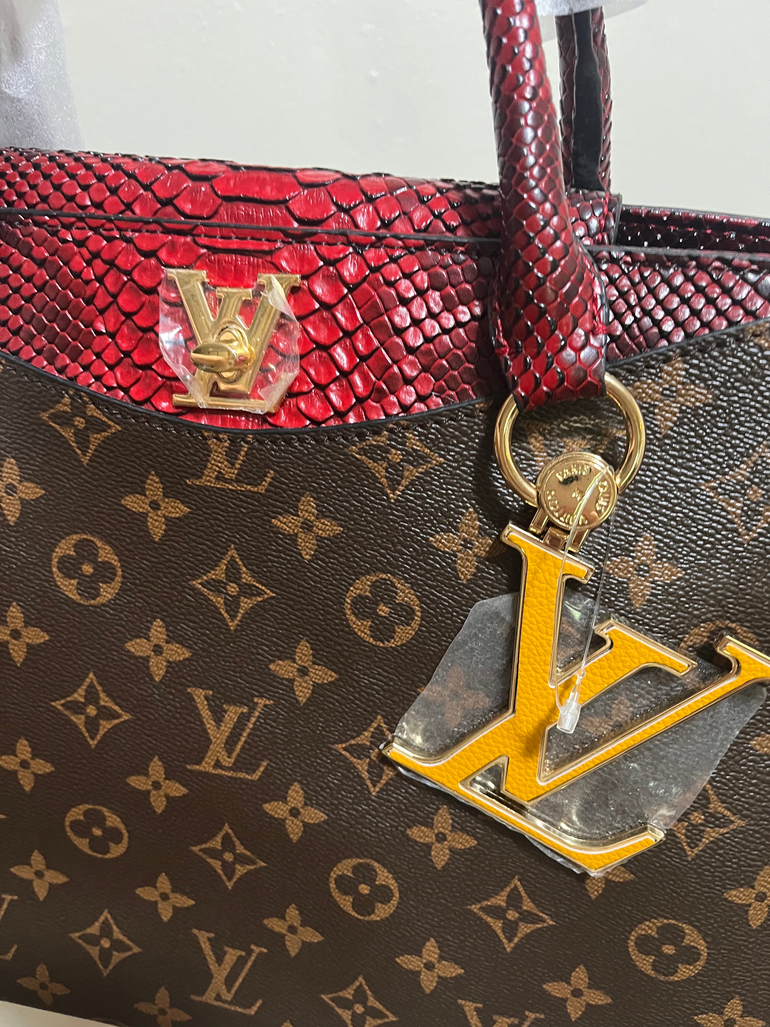 Luxury Structured Handbag — Red Accent & Silk Velvet Interior